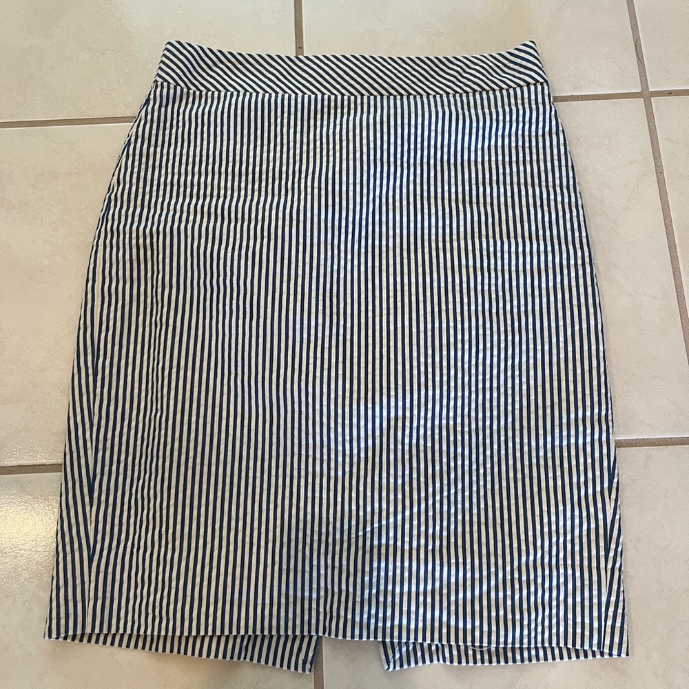 J. Crew seersucker blue and white striped pencil skirt